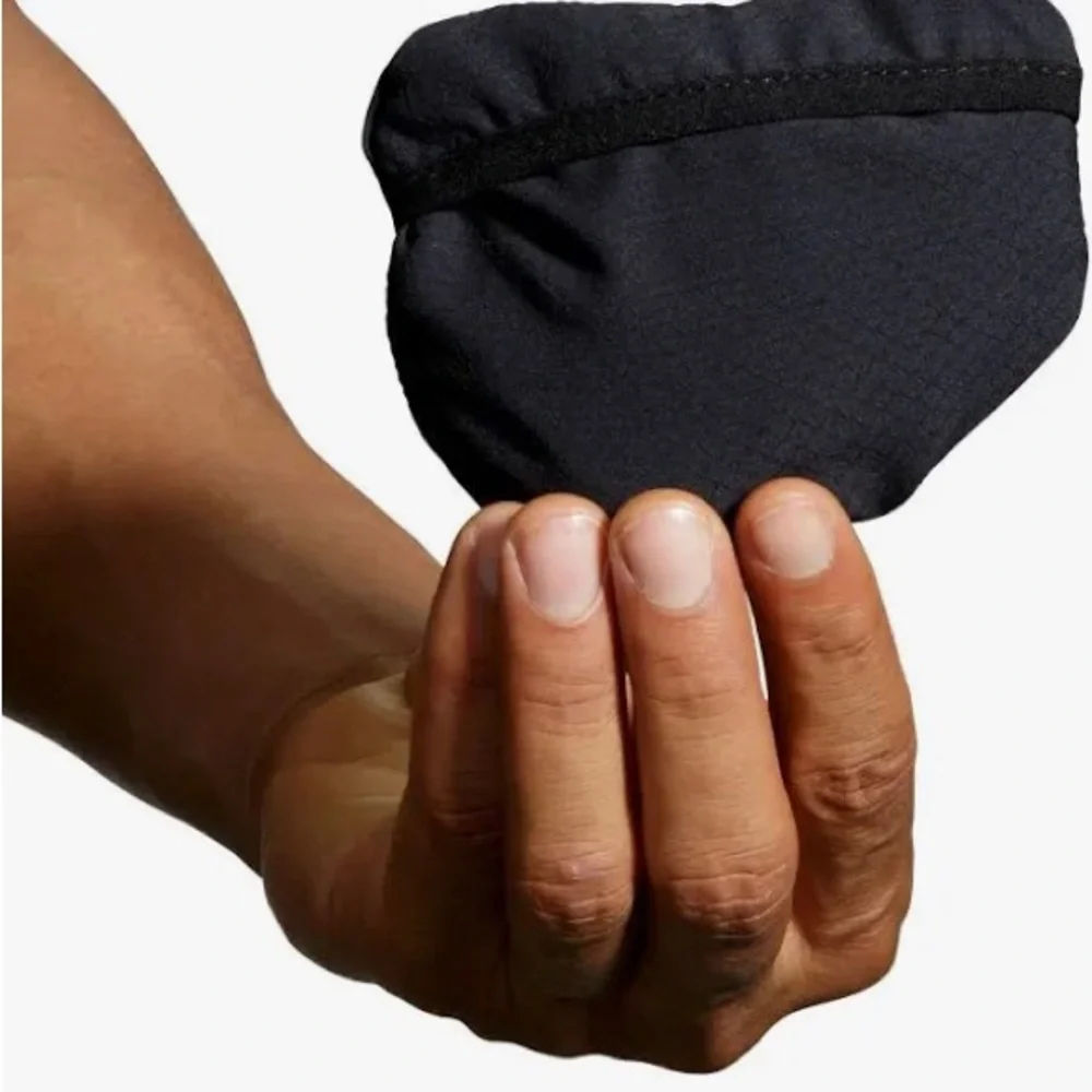 Brooks Lightweight Packable Hat Unisex Running Apparel - Black - Picture 4 of 4